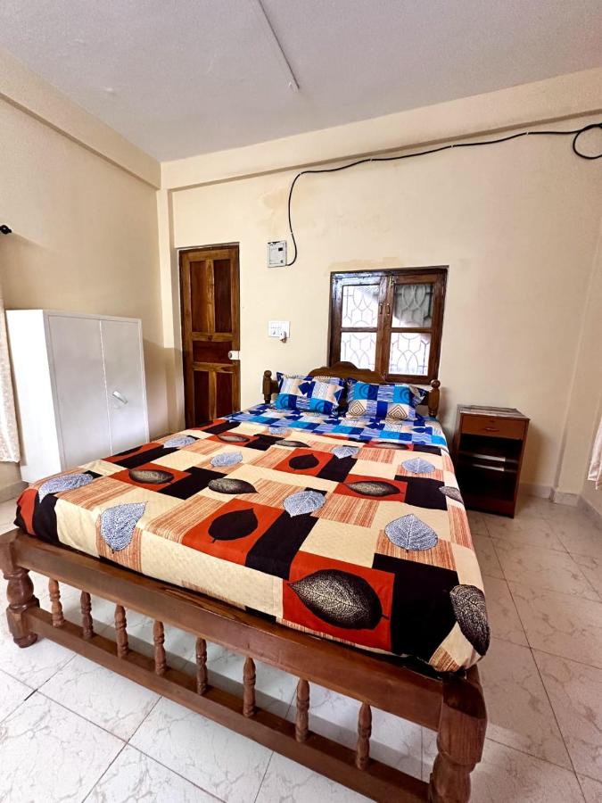 Studio with Balcony