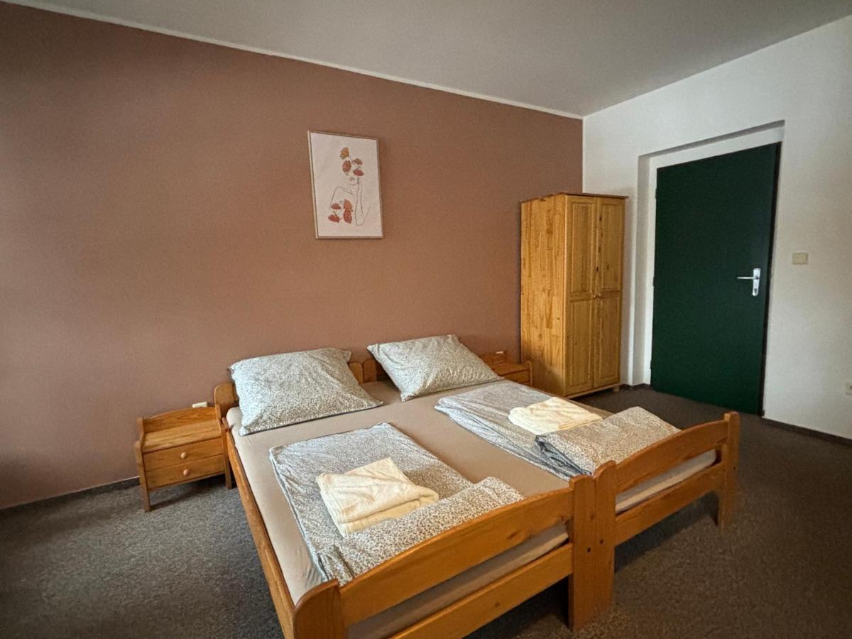 Vierbettzimmer mit Bergblick