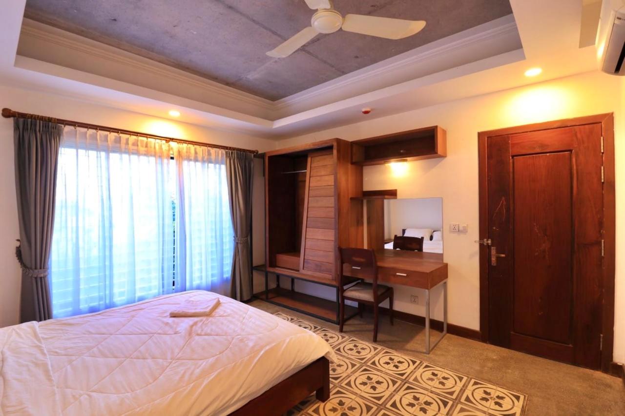 Apartment With Shared Bathroom