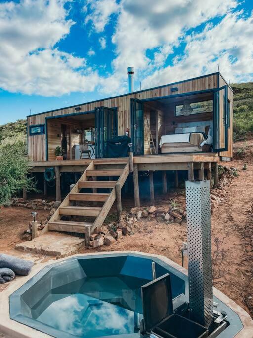 B&B Clanwilliam - Solace Eco Cabins - Citrus Cabin - Bed and Breakfast Clanwilliam