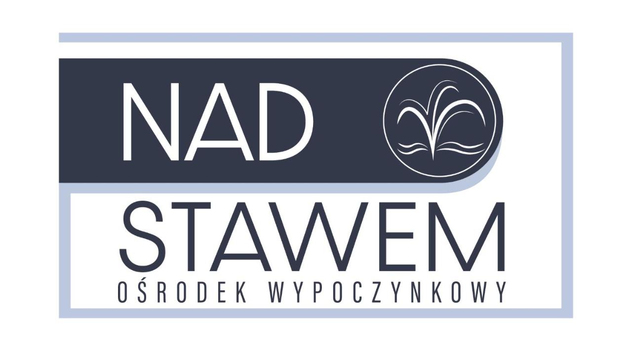 Ośrodek Wypoczynkowy Nad Stawem vis a vis Parku Zdrojowego z Tężnią Solankową - B&B Holiday Resort By The Lake - Erholungsheim Am See - Prázdninový dům U Jezera