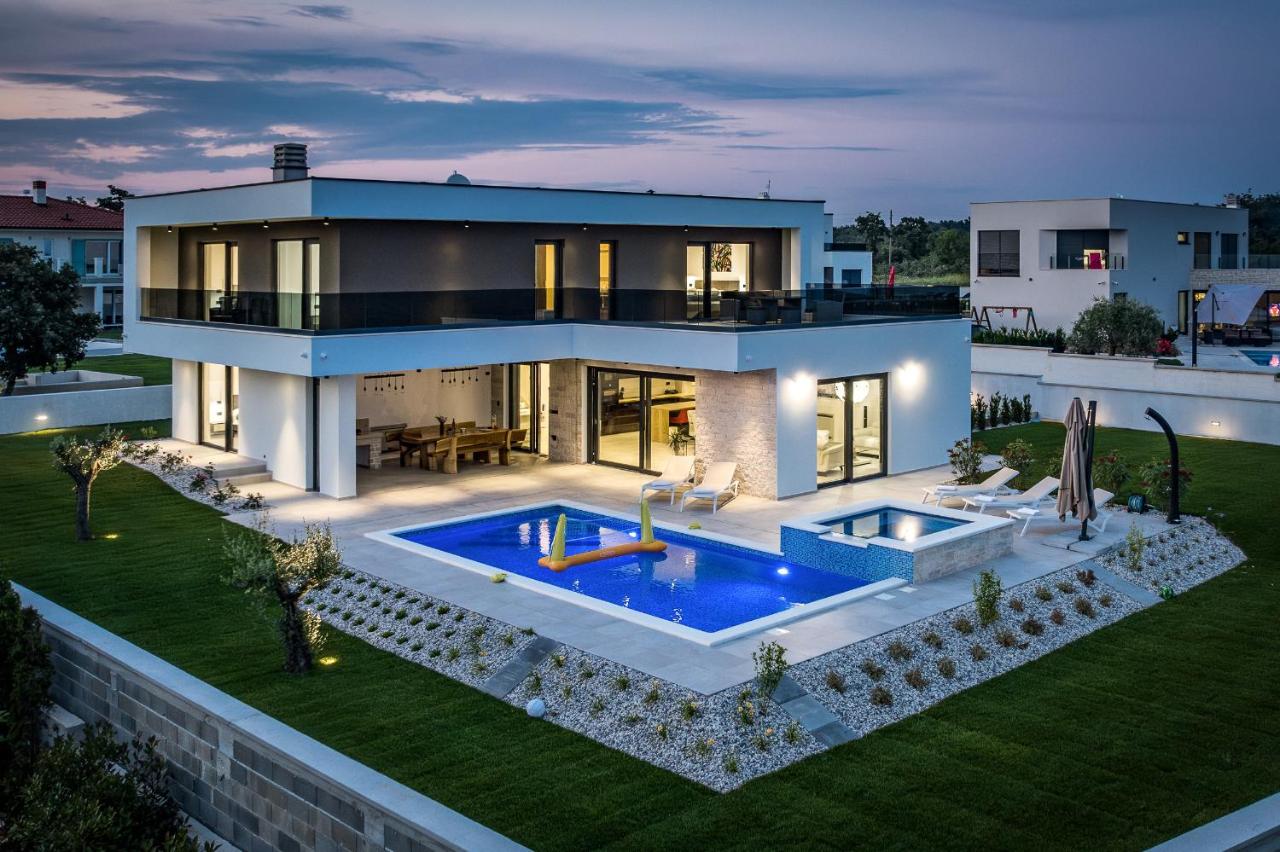 Villa MaEm in Central Istria for families with Sauna, Whirlpool & Sea View - B&B