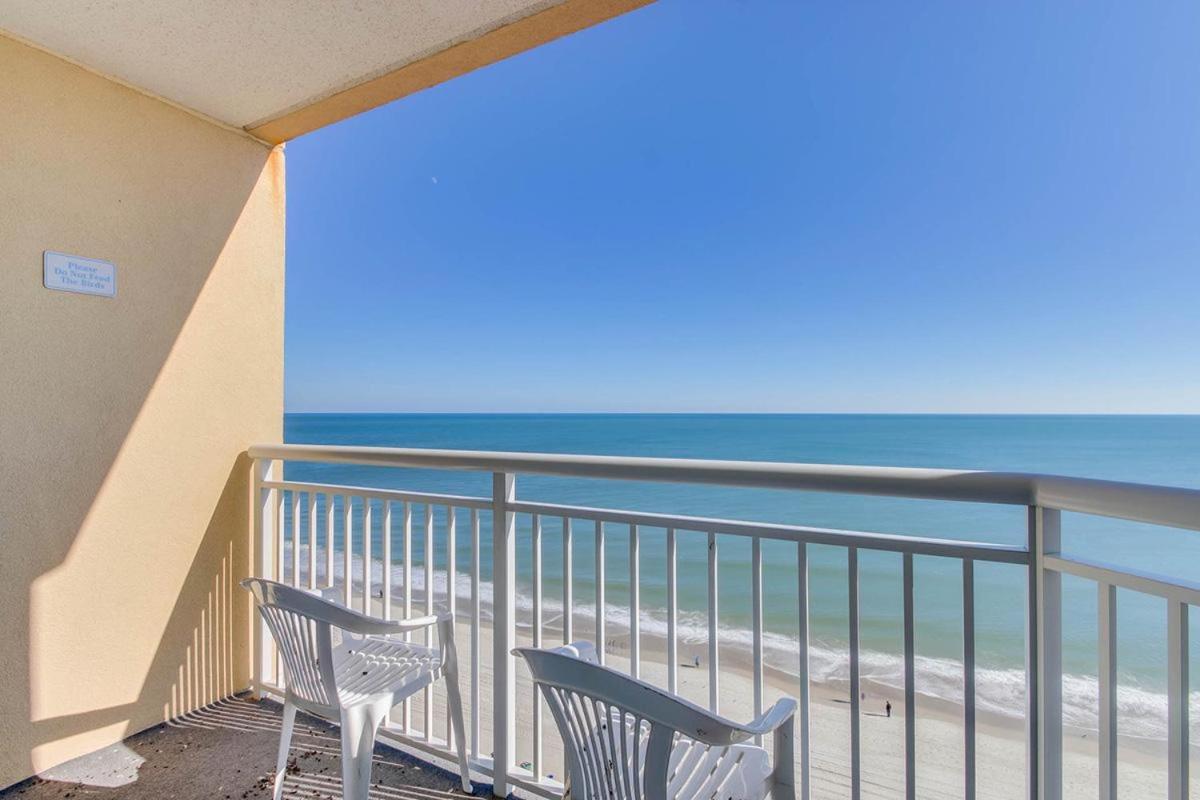 B&B Myrtle Beach - Remarkable beachfront condo with spectacular oceanfront views, pools and wifi, - Bed and Breakfast Myrtle Beach