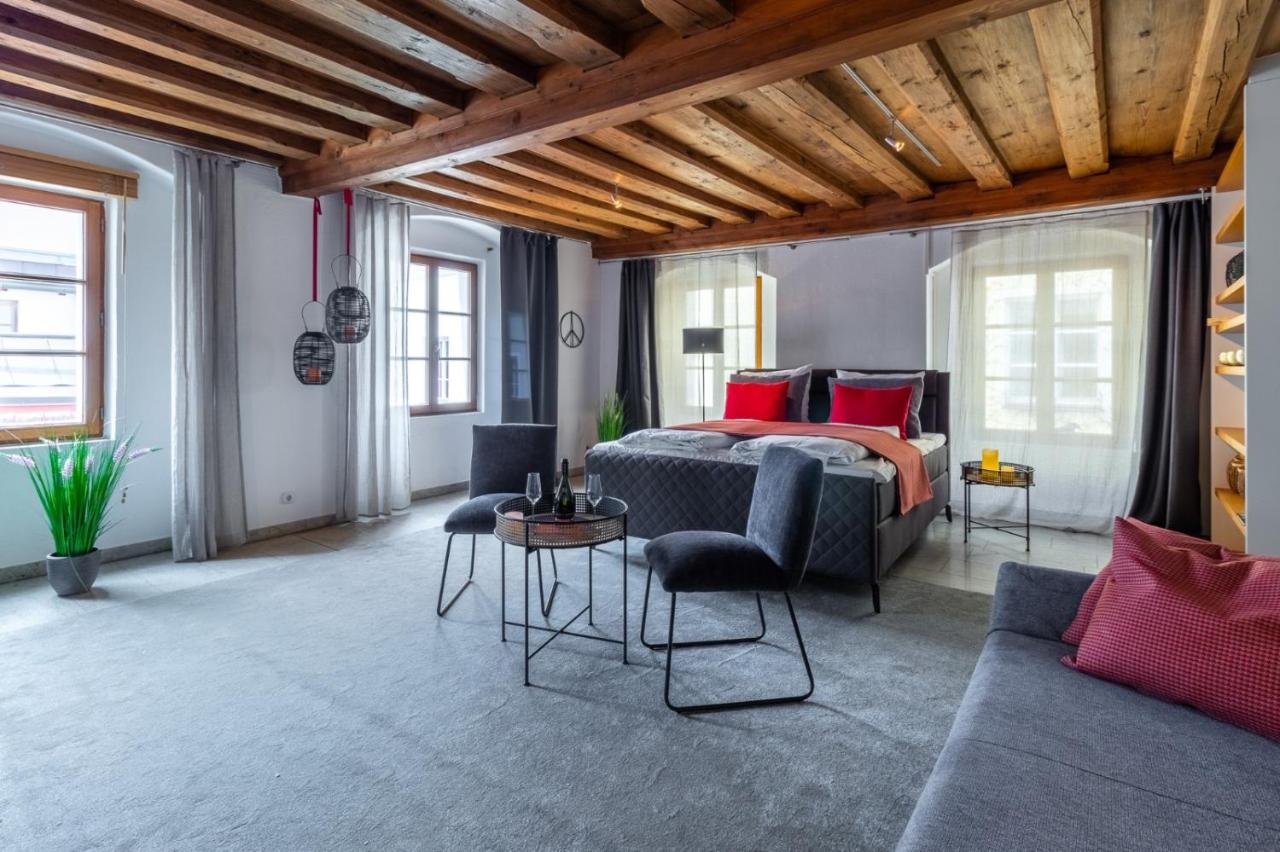 Superior Apartment