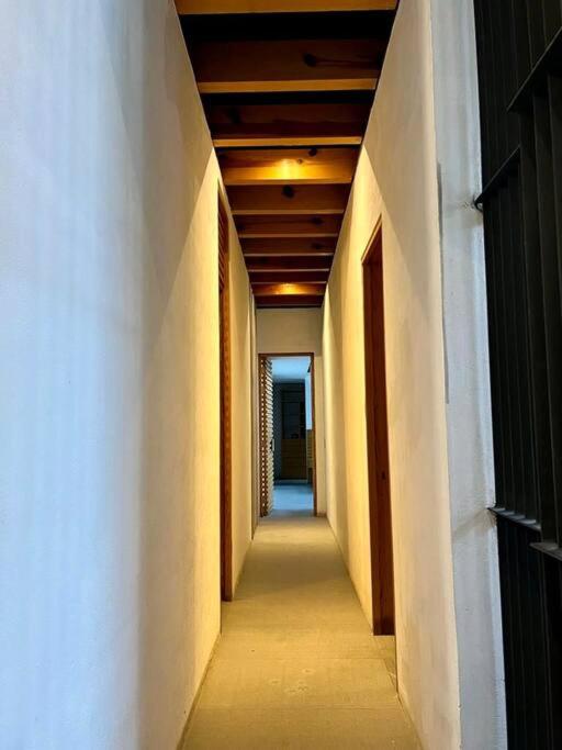 Exclusiva Casa Minimalista Vapor, Alberca & Asador - B&B Cuernavaca
