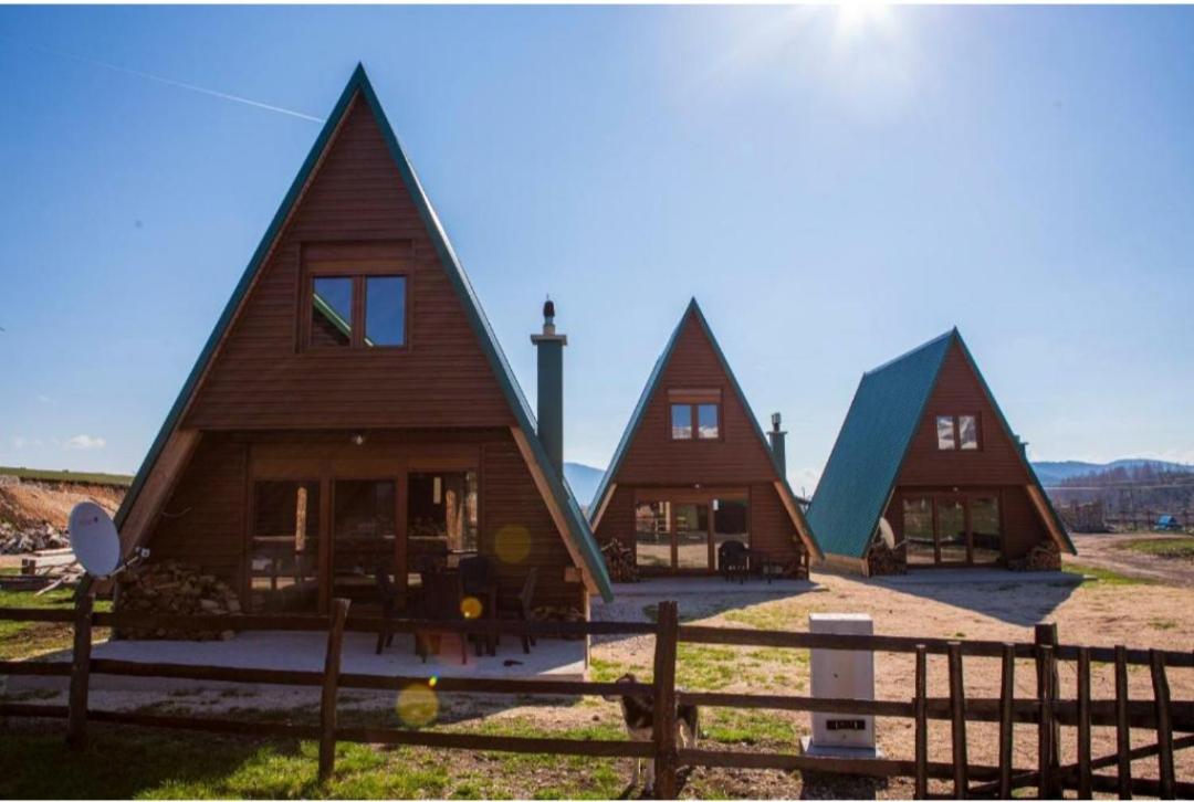Three Houses - B&B Žabljak