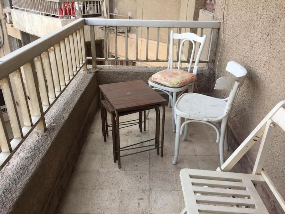 Cozy Apartment near the airport - B&B