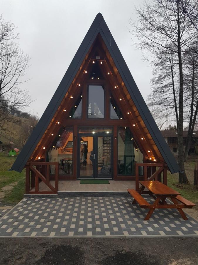 Bran Cozy Chalet - Bed and Breakfast