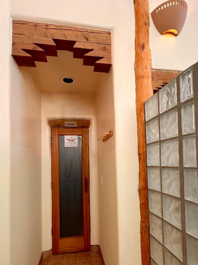 Sanctury Retreat in an Oasis near Santa Fe - B&B