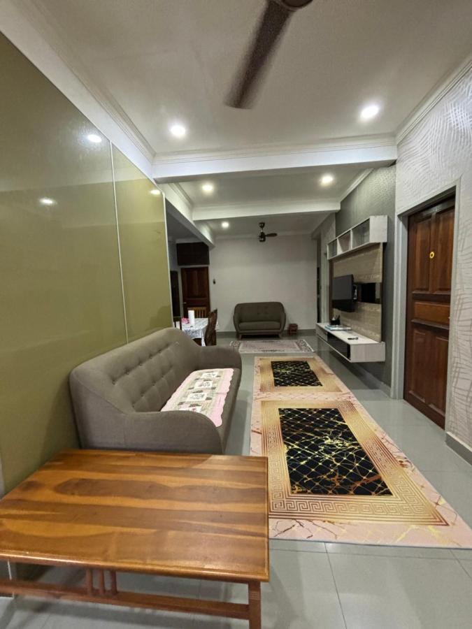 Embun Selasih Homestay - B&B