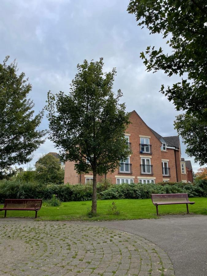 Spacious Apartment NEC BHX - Ferienwohnung