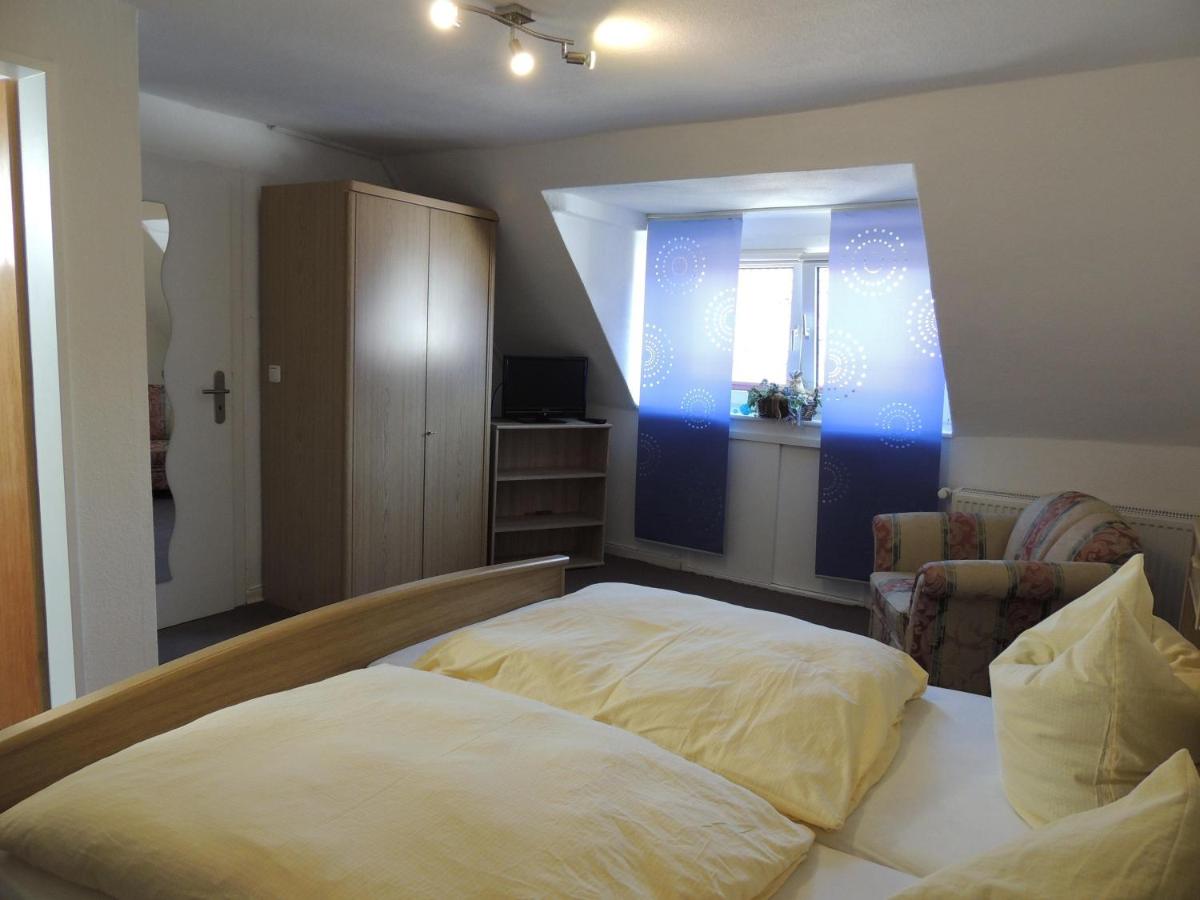 Chambre Double avec Lit d'Appoint