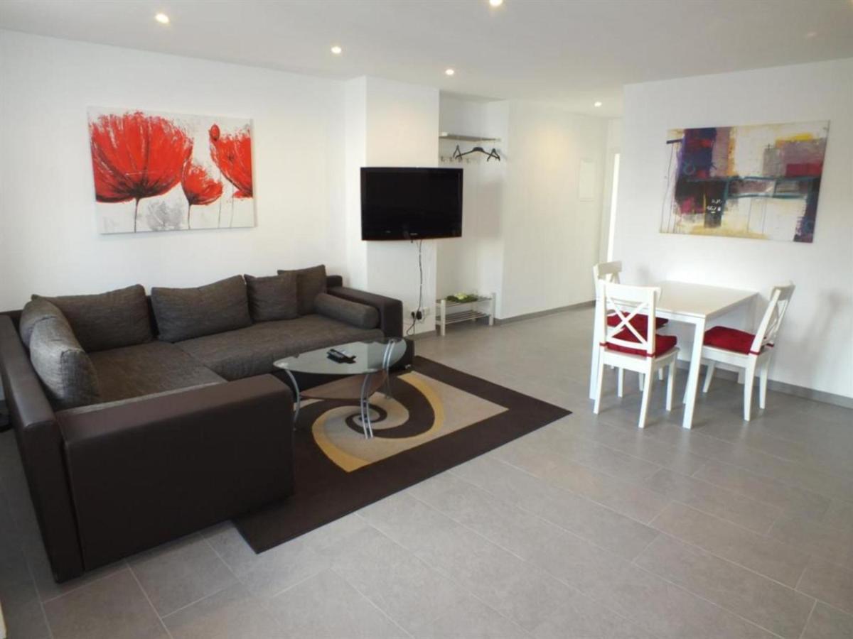 Ferienwohnungen Moselterrasse - Chambres d’hôtes Detzem