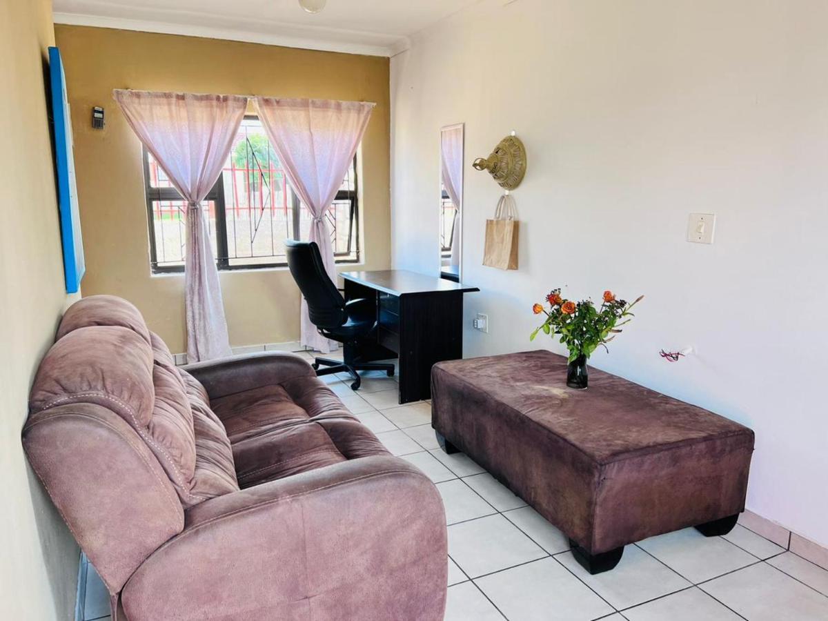 B&B Maseru - Mphatlalatsane Executive BnB - Bed and Breakfast Maseru