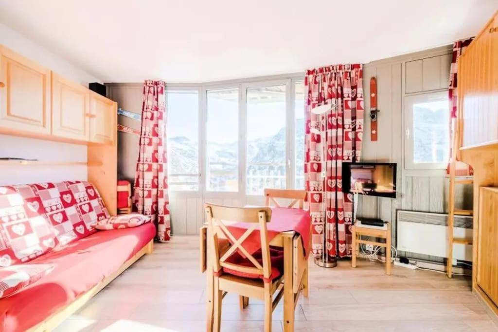 Studio for 4 people with breathtaking view - B&B Avoriaz