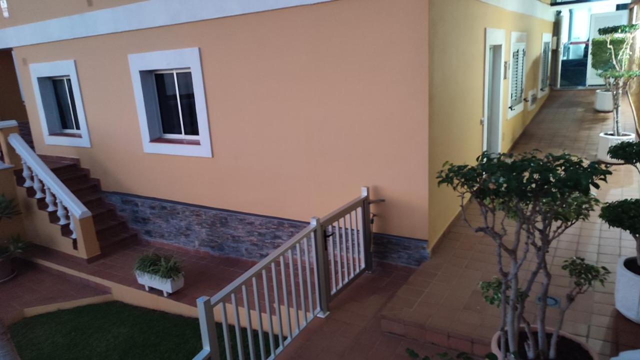 Casa" VISTAS AL TEIDE" mar Piscina privada parking cubierto gratuito en las instalaciones - B&B