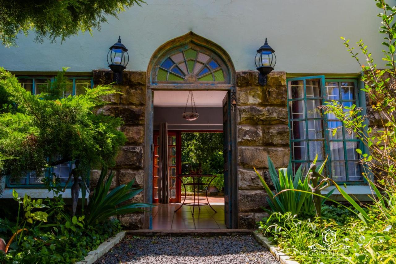 Gypsy Guest House Clarens - B&B
