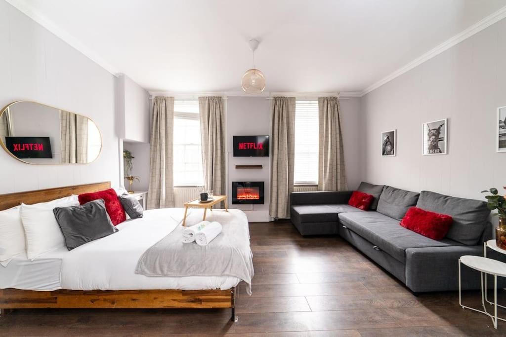 B&B London - [Covent Garden-Oxford street] Central London Studio Apartment - Bed and Breakfast London