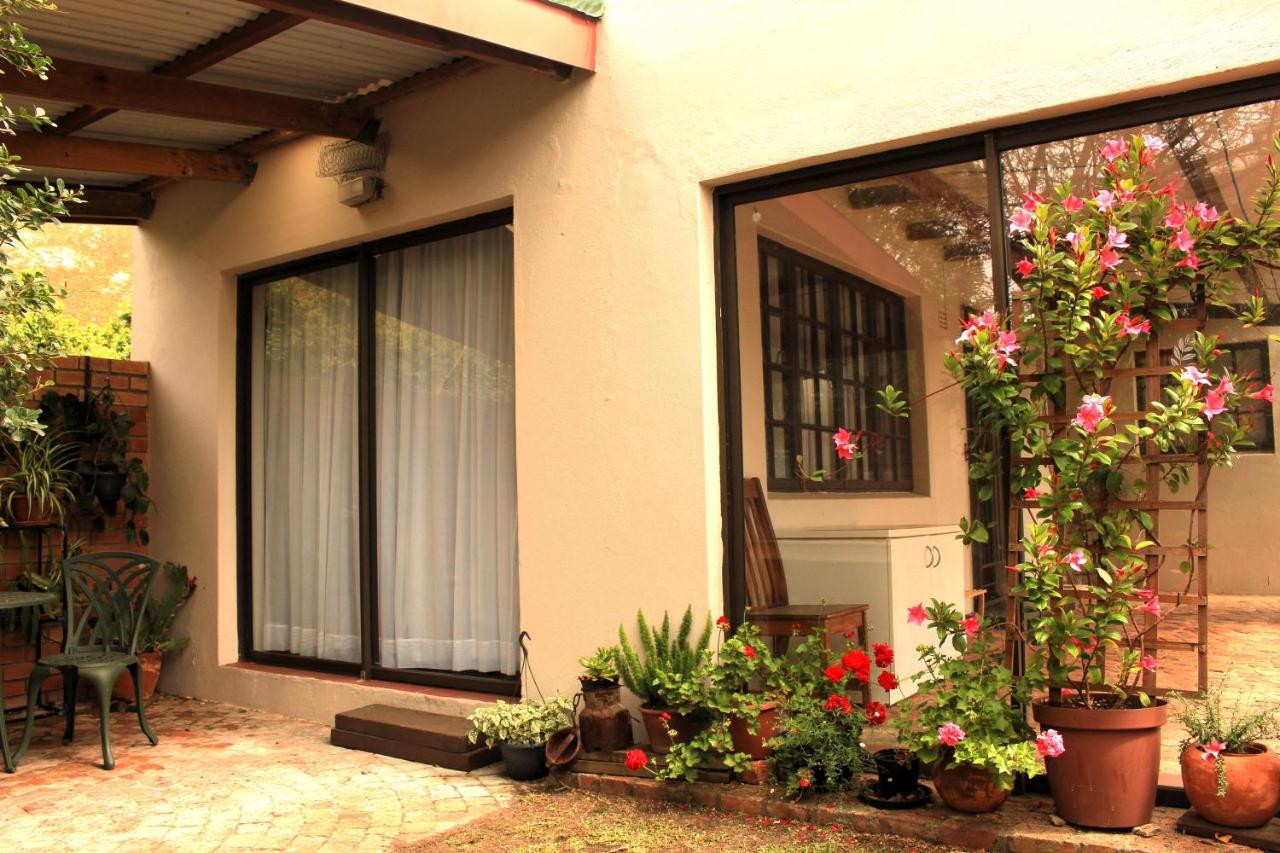 Woodlea self-catering flatlet - Ferienwohnung Pringle Bay
