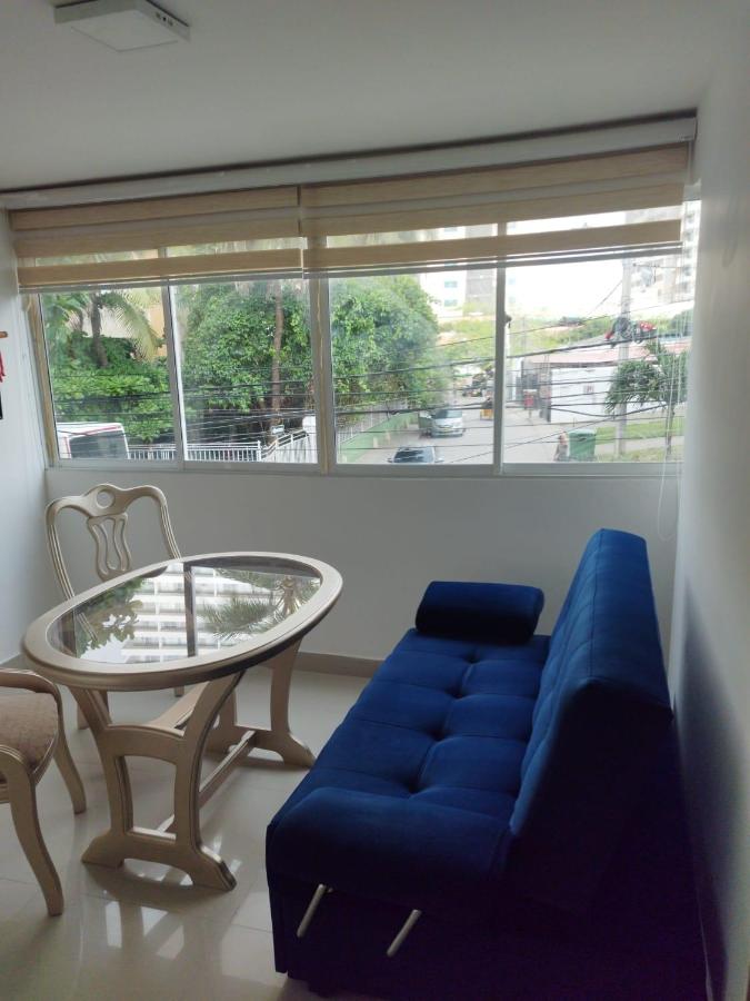 APARTAMENTOS LOS MANGLARES marbella - B&B
