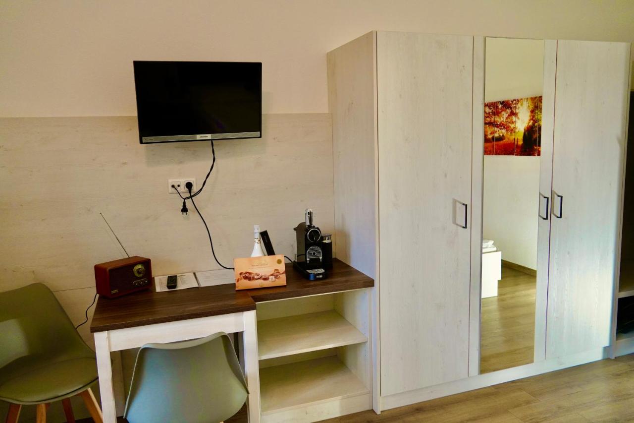 Hallelujah - Wunderschönes und gepflegtes Apartment mit Bademantelgang zur Therme - B&B