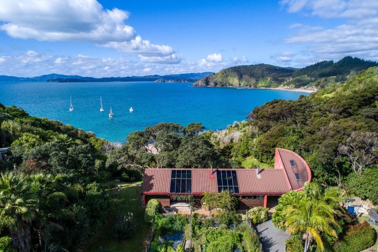 Little Donkey Bay - Bed and Breakfast