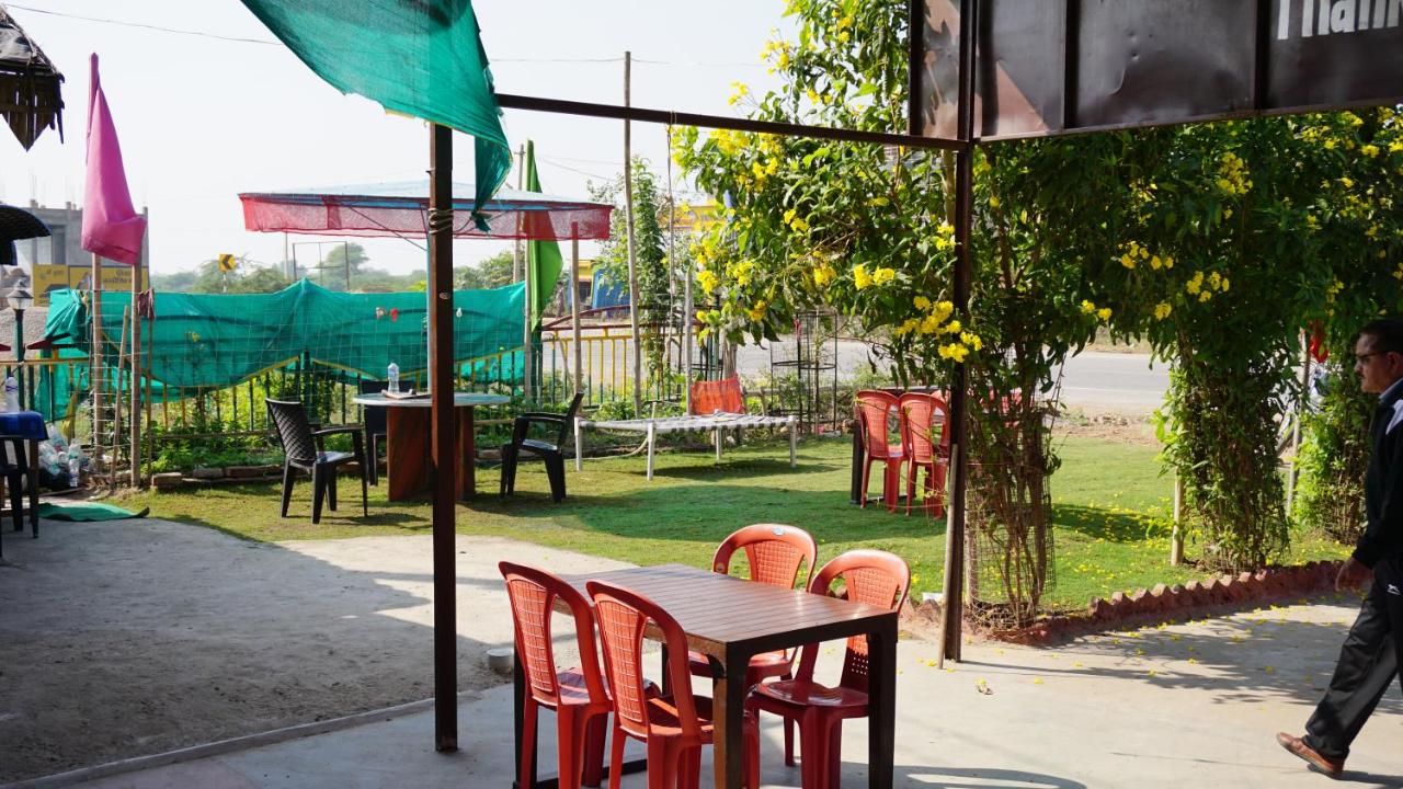 B&B Indargarh - HOTEL KANTI PALACE - Bed and Breakfast Indargarh