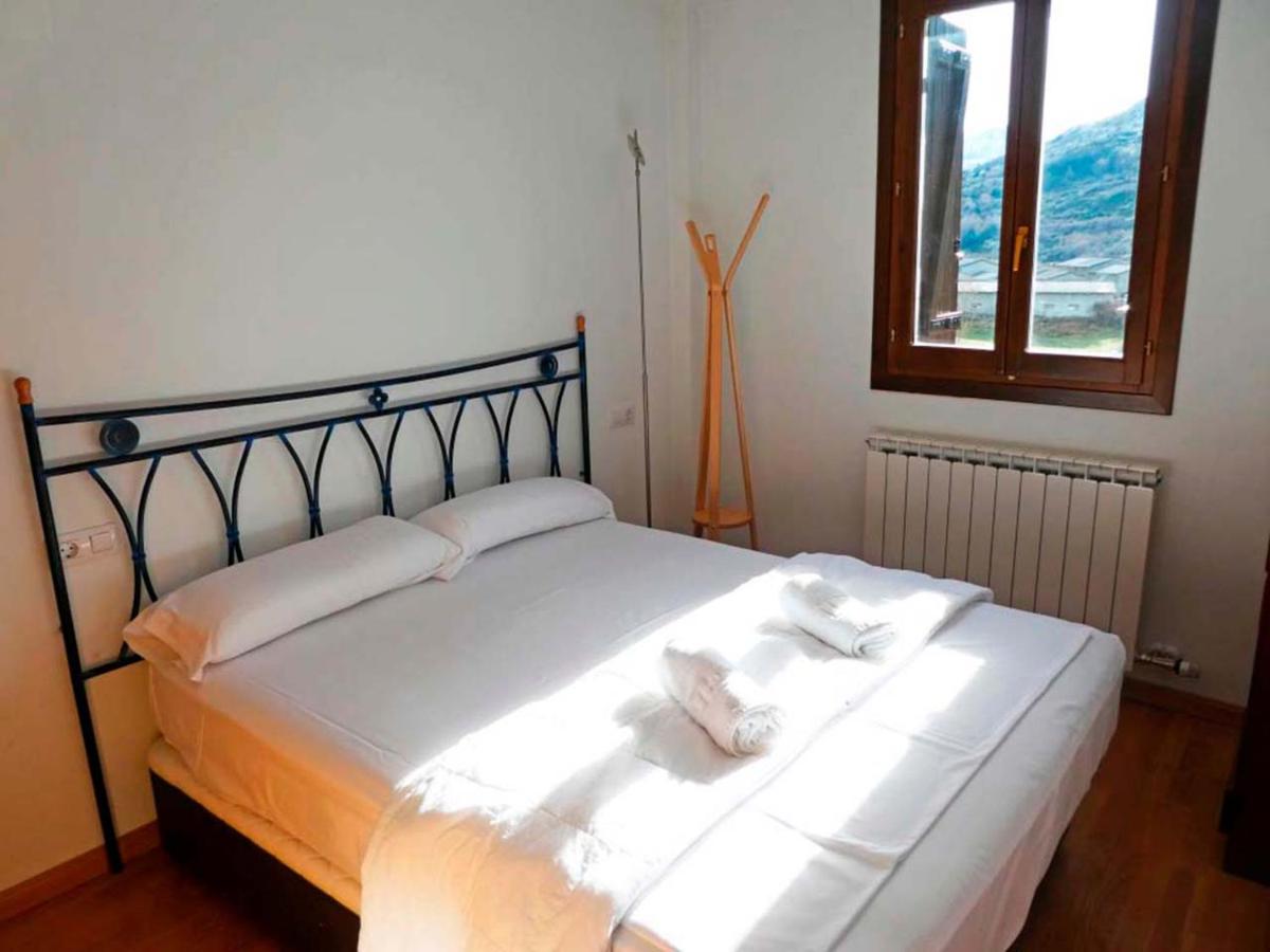 Two-Bedroom Apartment (6 Adults)