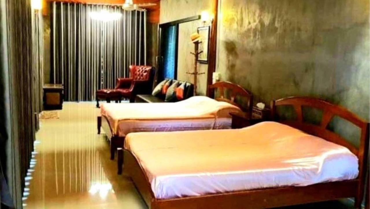 Standard Double Room with Two Double Beds