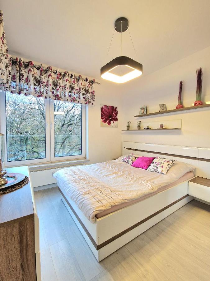 Nadmorskie Tarasy Apartament&Spa - B&B