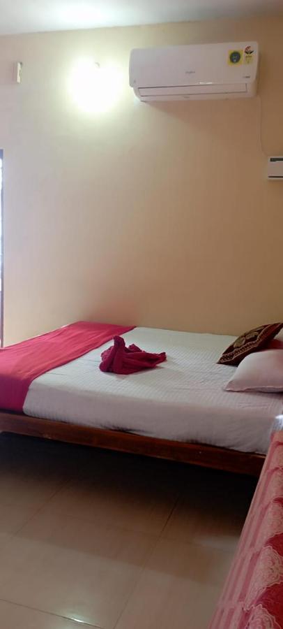 B&B Tiruchirappalli - Ahobila Delux Homes - Bed and Breakfast Tiruchirappalli