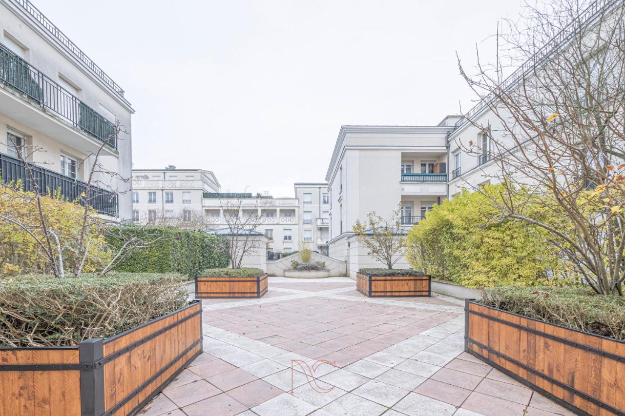 *Disneyland-Paris* 8pers, Wifi, 2 Parkings - B&B