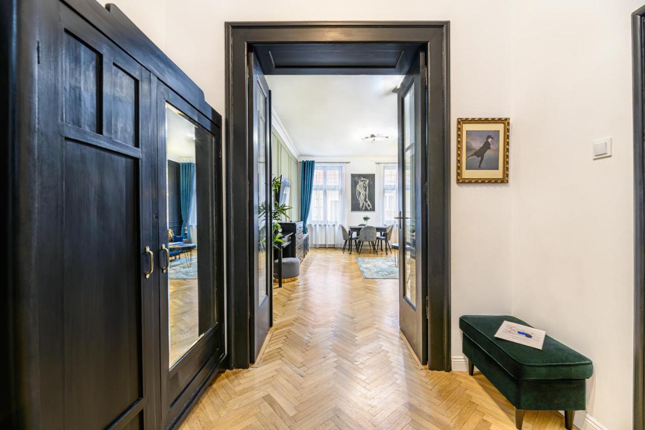 Colins Place - Ferienwohnung Kronstadt