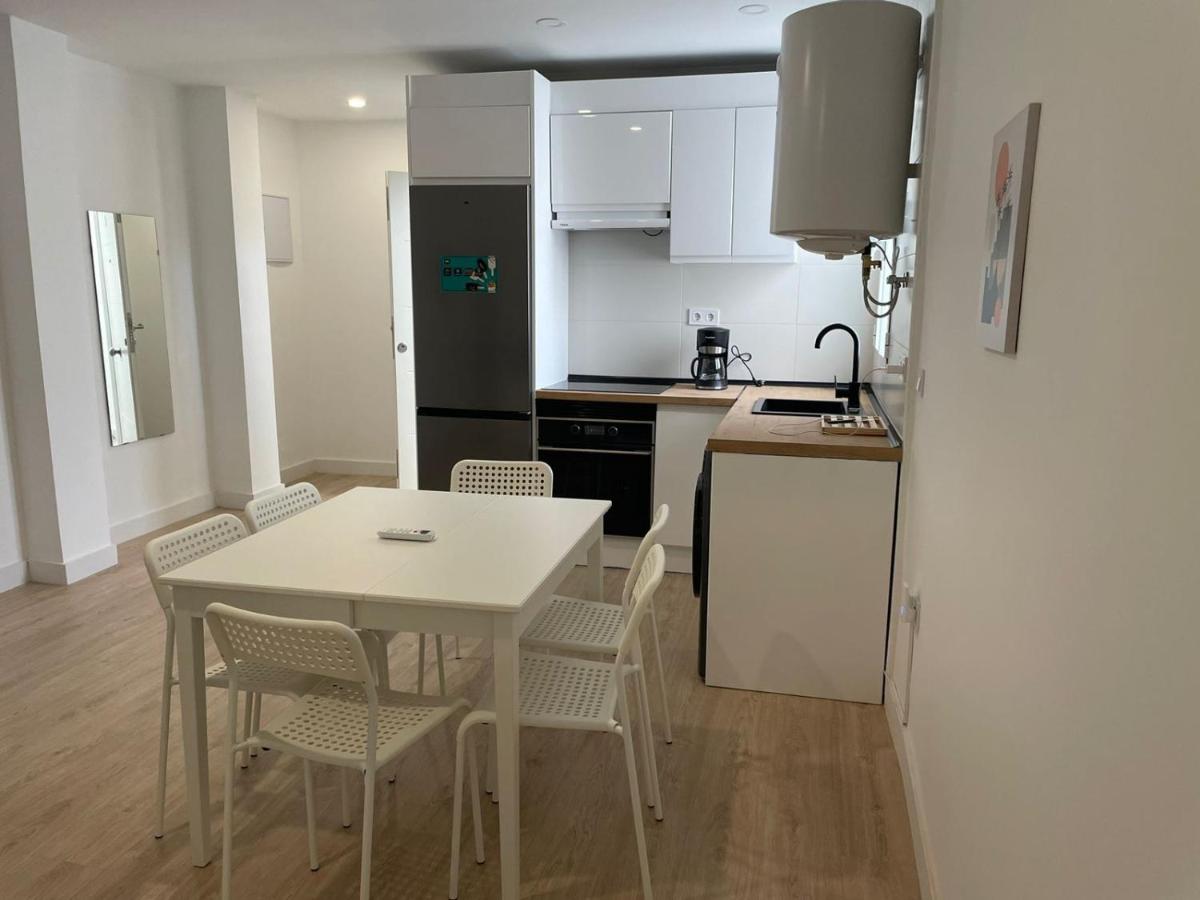 U6 Cómodo bien localizado cerca de Metro - Bed and Breakfast Madrid