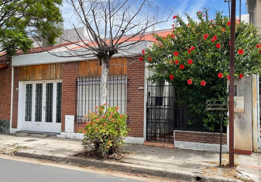 CASA BARRIO UNIVERSITARIO Nicaragua 920 - B&B