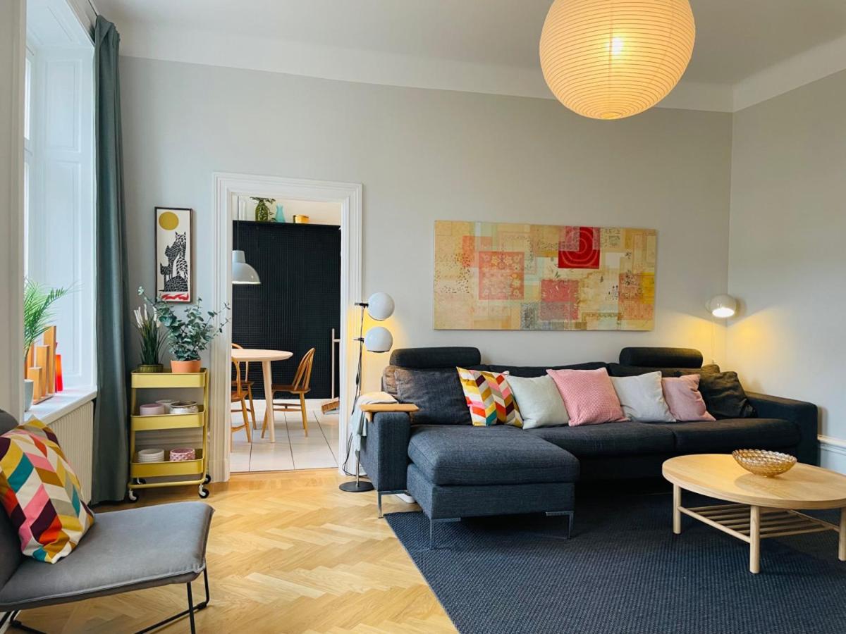 B&B Stockholm - Cool and light 2 room apartment in SoFo - Bed and Breakfast Stockholm