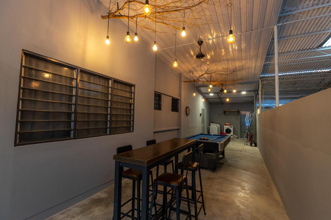 -NEW- 22Pax 5R4B V KTV,KID'S POOL,POOL TABLE NEAR USM,LWE HOSPITAL,SPI ARENA - B&B George Town