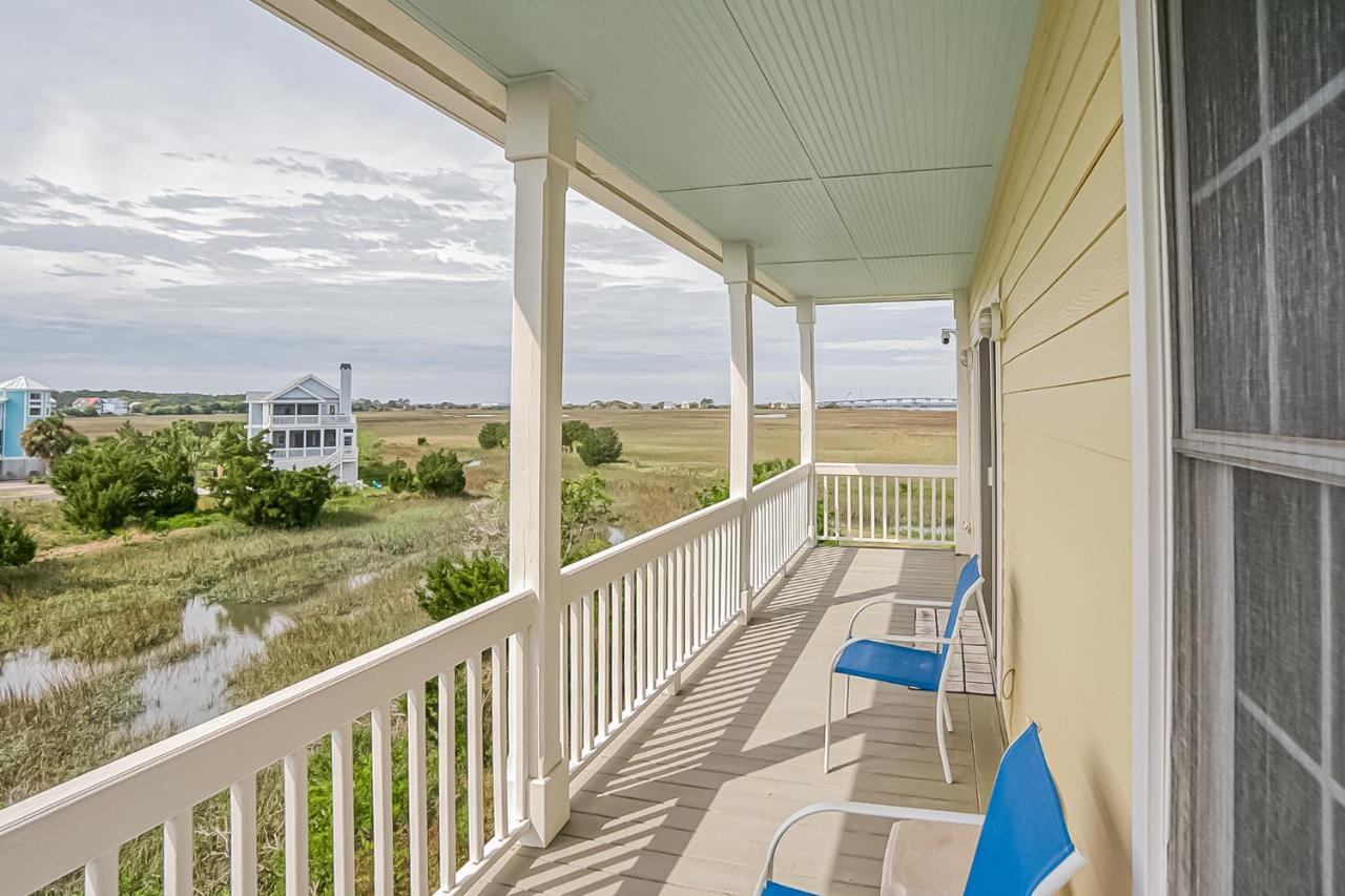 EBB TIDE Great Views Short walk to Beach - B&B Harbor Island