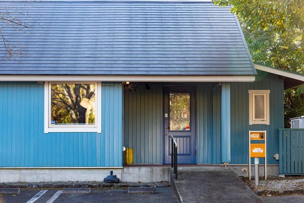 伊豆高原 桜並木通りに面したコテージJiro's - Chambres d’hôtes