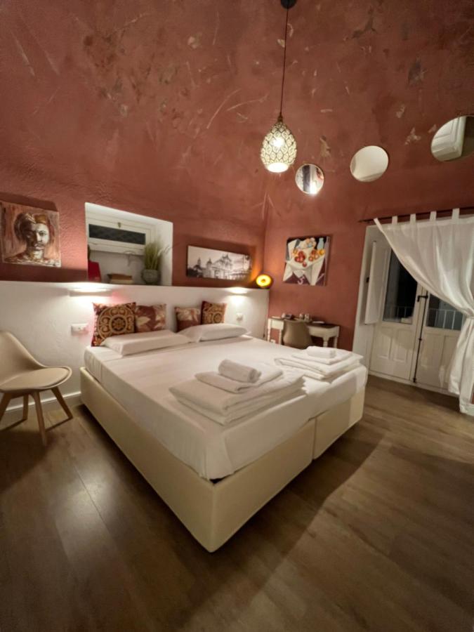 Deluxe Double or Twin Room with Balcony