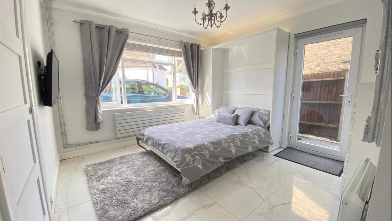 B&B Elmers End - Luxury studio apartment, Beckenham - Bed and Breakfast Elmers End