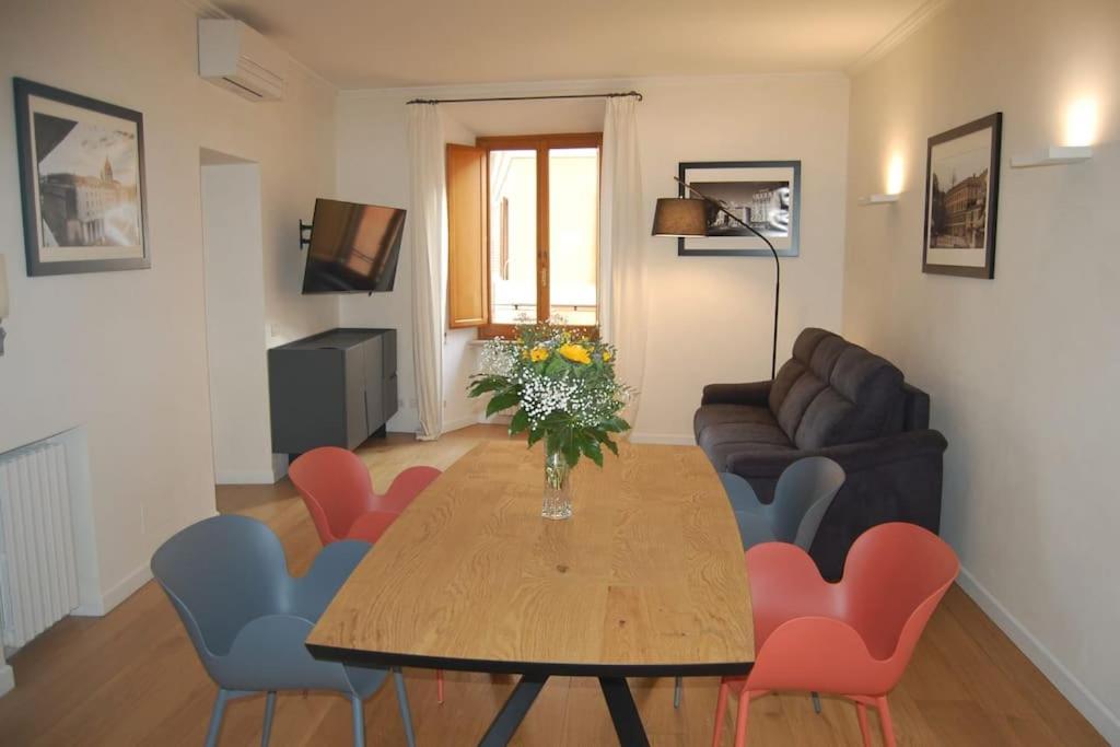 Nesty Margana House - Bed and Breakfast Rome