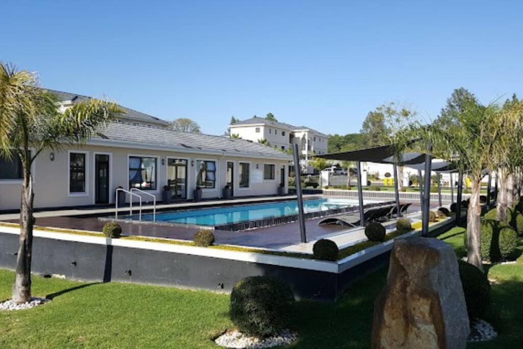 La Casa De Made-Luxury Apartment-No loadshedding - Chambres d’hôtes