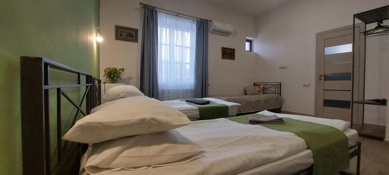 Large Twin Room