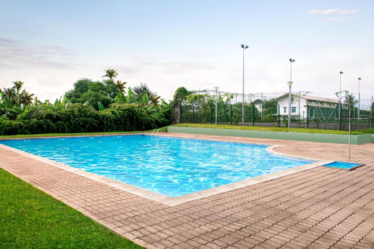 Le Jardin Privé, appartement standing, piscine, terrasse, jardin, parking privé - Chambres d'hôtes Cayenne
