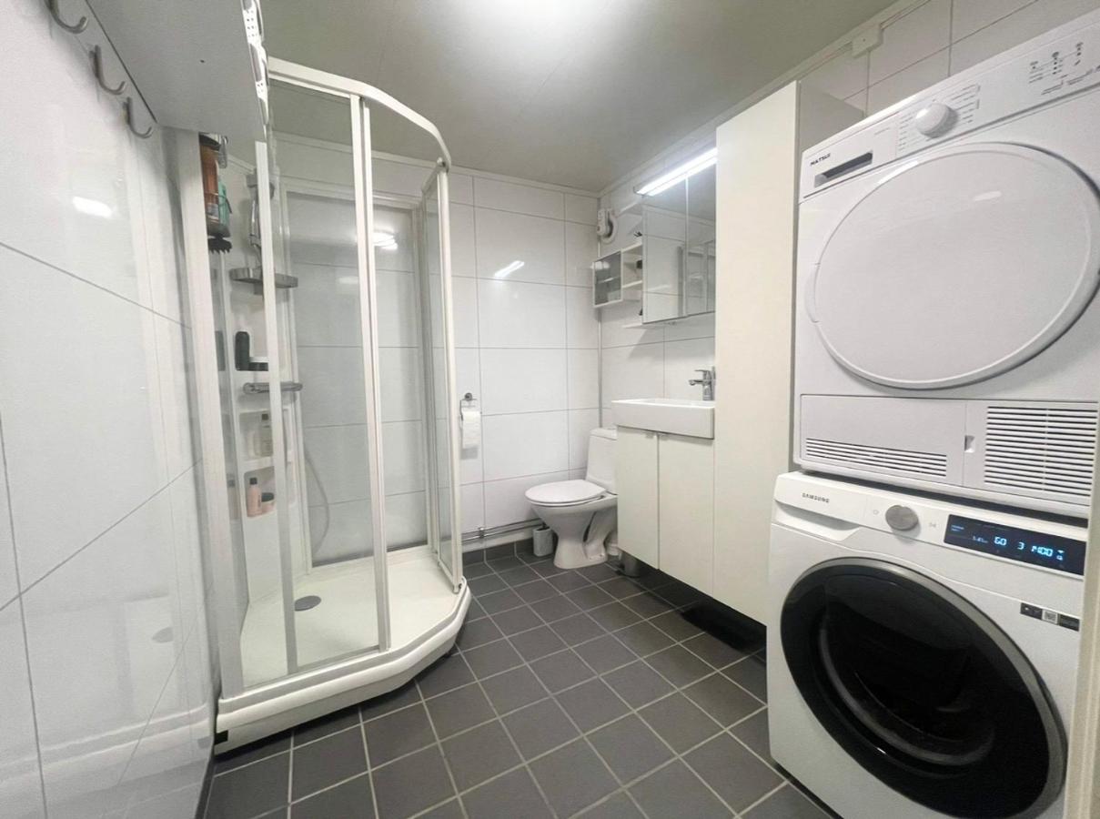 Cozy 2-Bed Apartment on the top of Tromsø! - B&B Tromsø