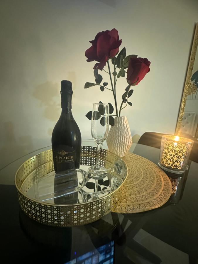 Le Plaisir Luxury Room con vasca idromassaggio - B&B