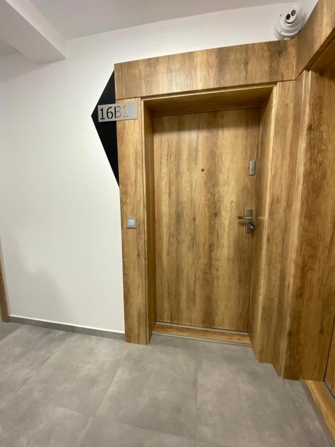 "Apartament z widokiem Cicha 16B1" - Centrum, garaż podziemny - Chambres d'hôtes Krynica-Zdrój
