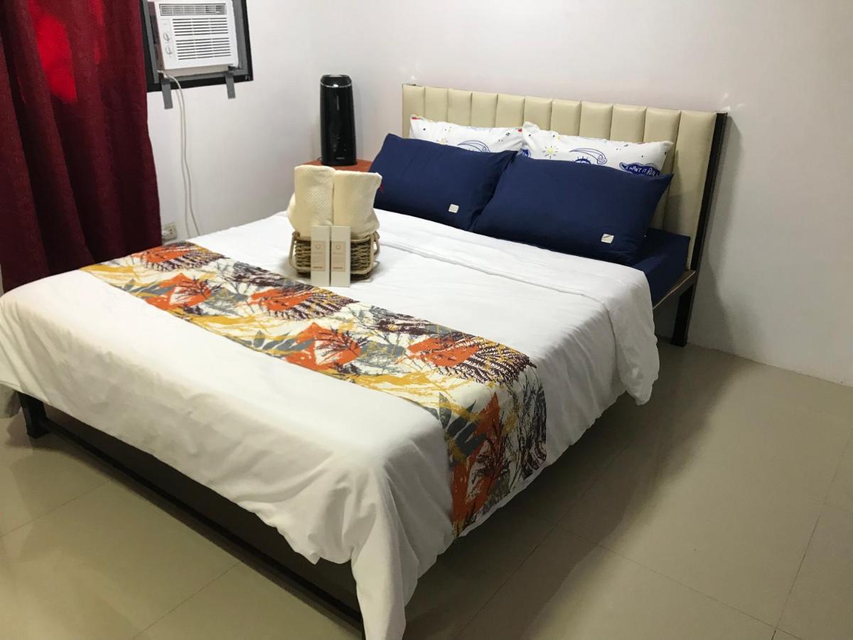 Mikhai Guest House near Las Cazas de Acuzar - B&B