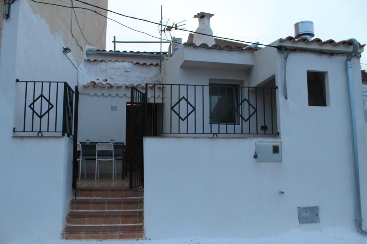 Alojamiento Rural Cueva del Cerro - Ferienwohnung Casas del Cerro